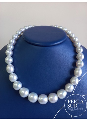 Necklace 10x14mm Semiround Australian Pearls