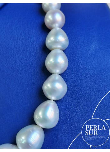 Necklace 10x15mm Oval Semibaroque Australian Pearls