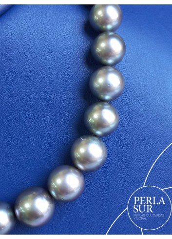 Collar Tahití Red. 10x14mm Gris Oliva