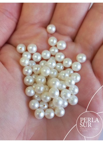 Perla esférica 1/2t 4-4'5mm blanca