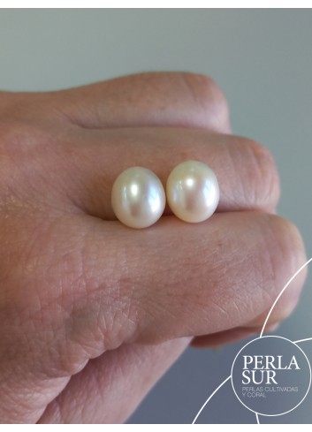 Pair Drop 9x10mm 1/2drilled White