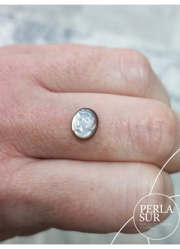 Sara 7x9mm Camafeo Nácar Tahití