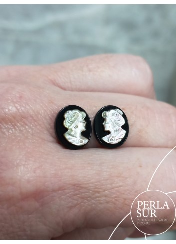 Par 10x12mm Agnes Camafeos Nácar Tahití + Ónix
