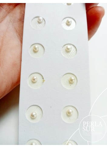 copy of Pair 3'5-4mm Button Half drilled White