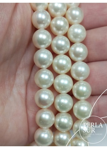 Necklace 9-9'5mm Semiround Akoya Pearls