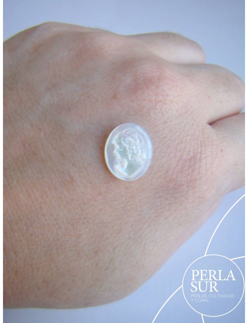 Sara 10x12mm Camafeo Nácar Australiana