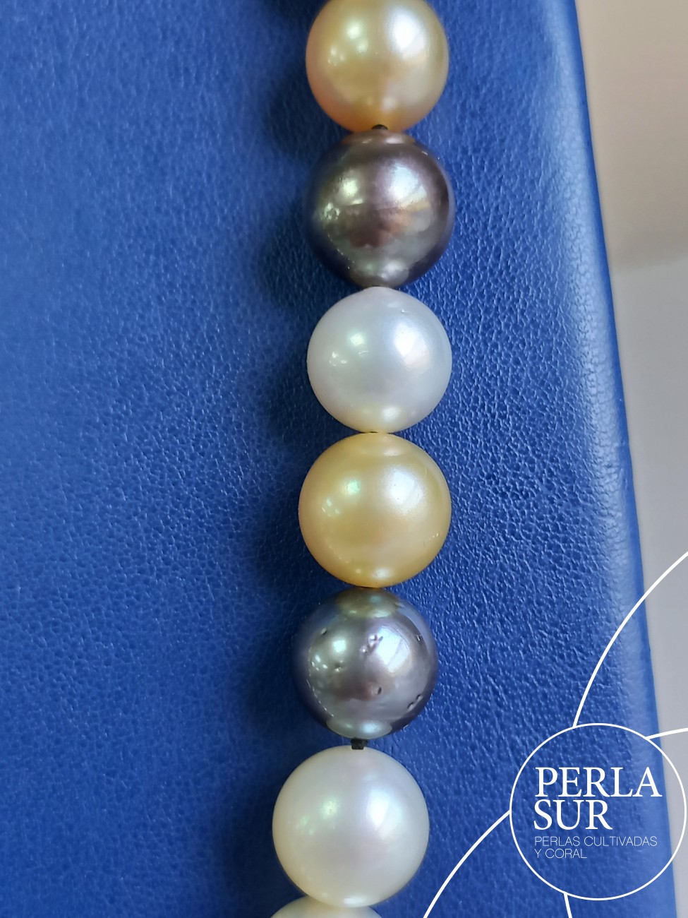 Collar perla A+T+G 9'5 a 13'5mm 61p 68cm