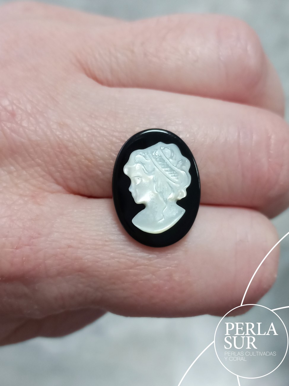 Atenea 15x20mm Camafeo Nácar Australiana + Ónix