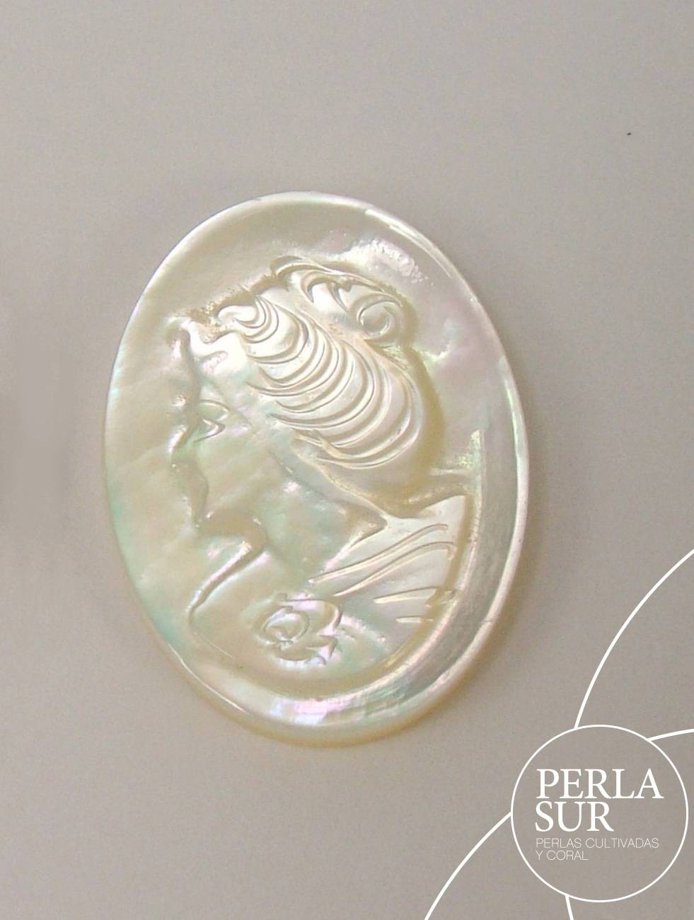 Agnes 15x20mm Camafeo Nácar Australiana