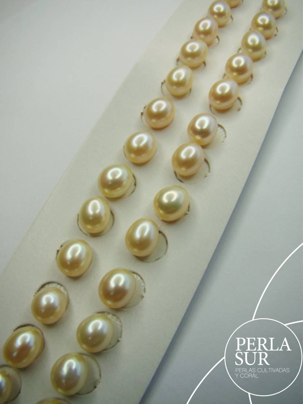 Pareja Perla 7'5-8mm Golden 1/2T.Oval