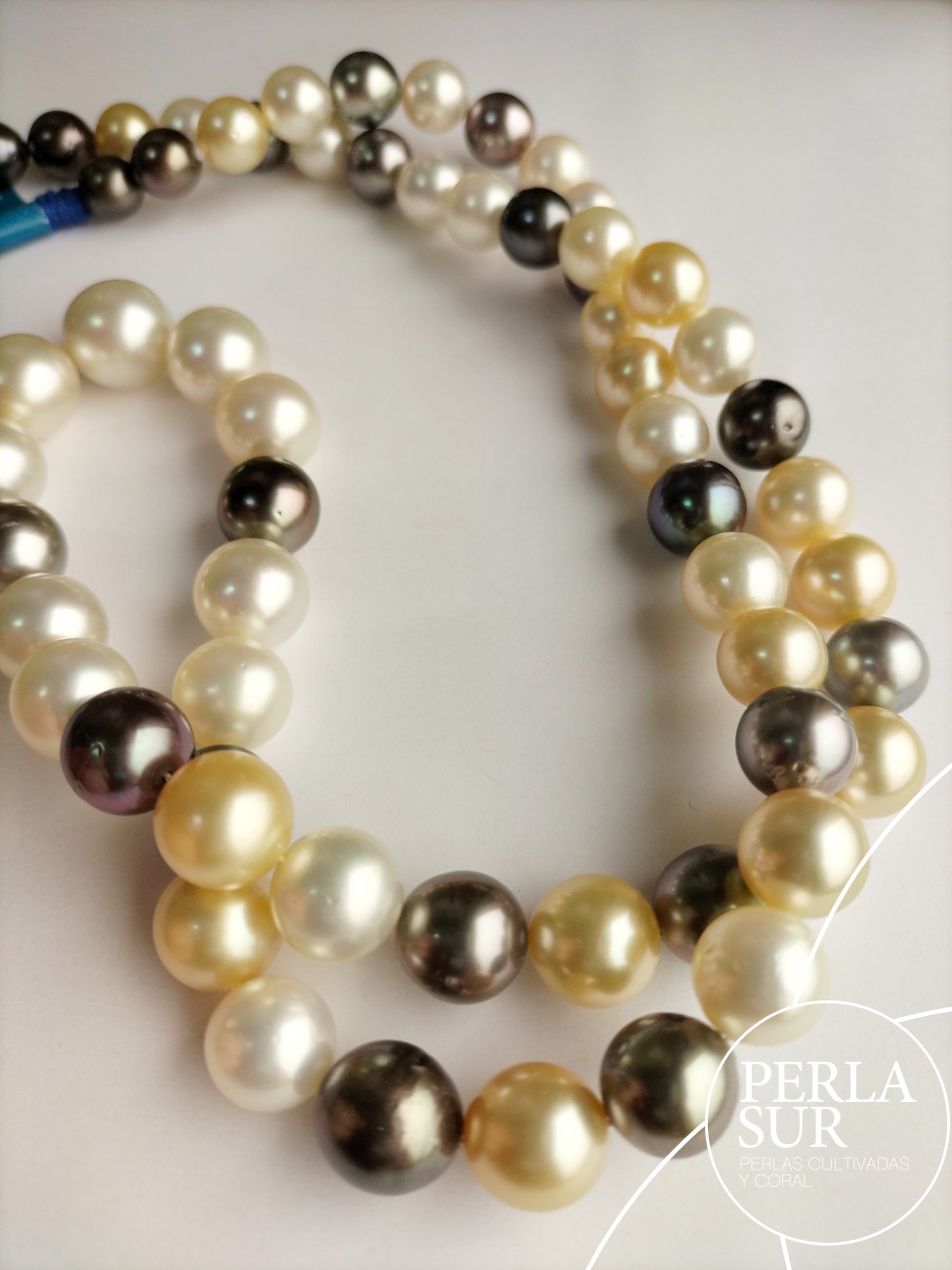 Collar perla A+T+G 9'5 a 13'5mm 61p 68cm