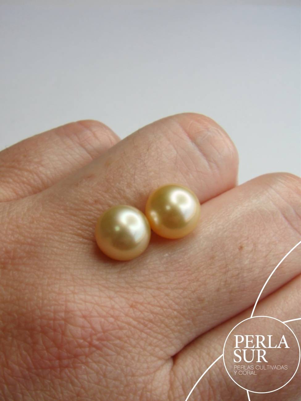 Par perla Aus. Golden 9-9'25mm redonda