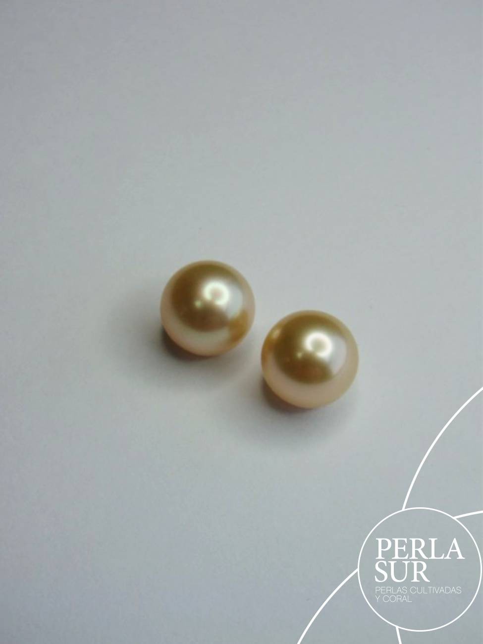 Par perla Aus. Golden 9-9'25mm redonda
