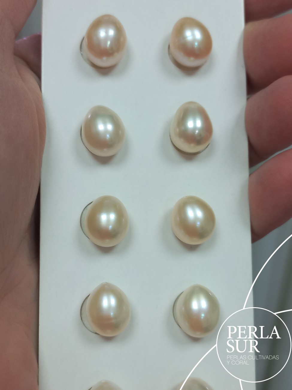 Pareja Perla Oval 10-10'5mm 1/2 T. C. Natural Peach Fuzz