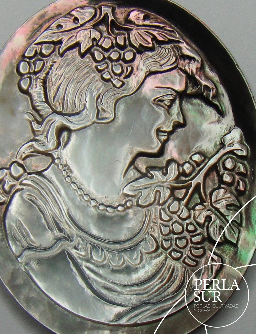 Flora 45x55mm Camafeo Nácar Especial Surtido Tahití