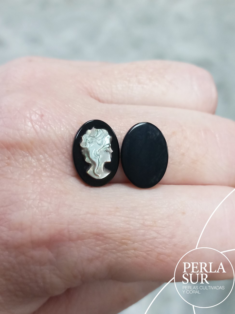 Par 10x14mm Sara Camafeos Nácar Tahití + Ónix