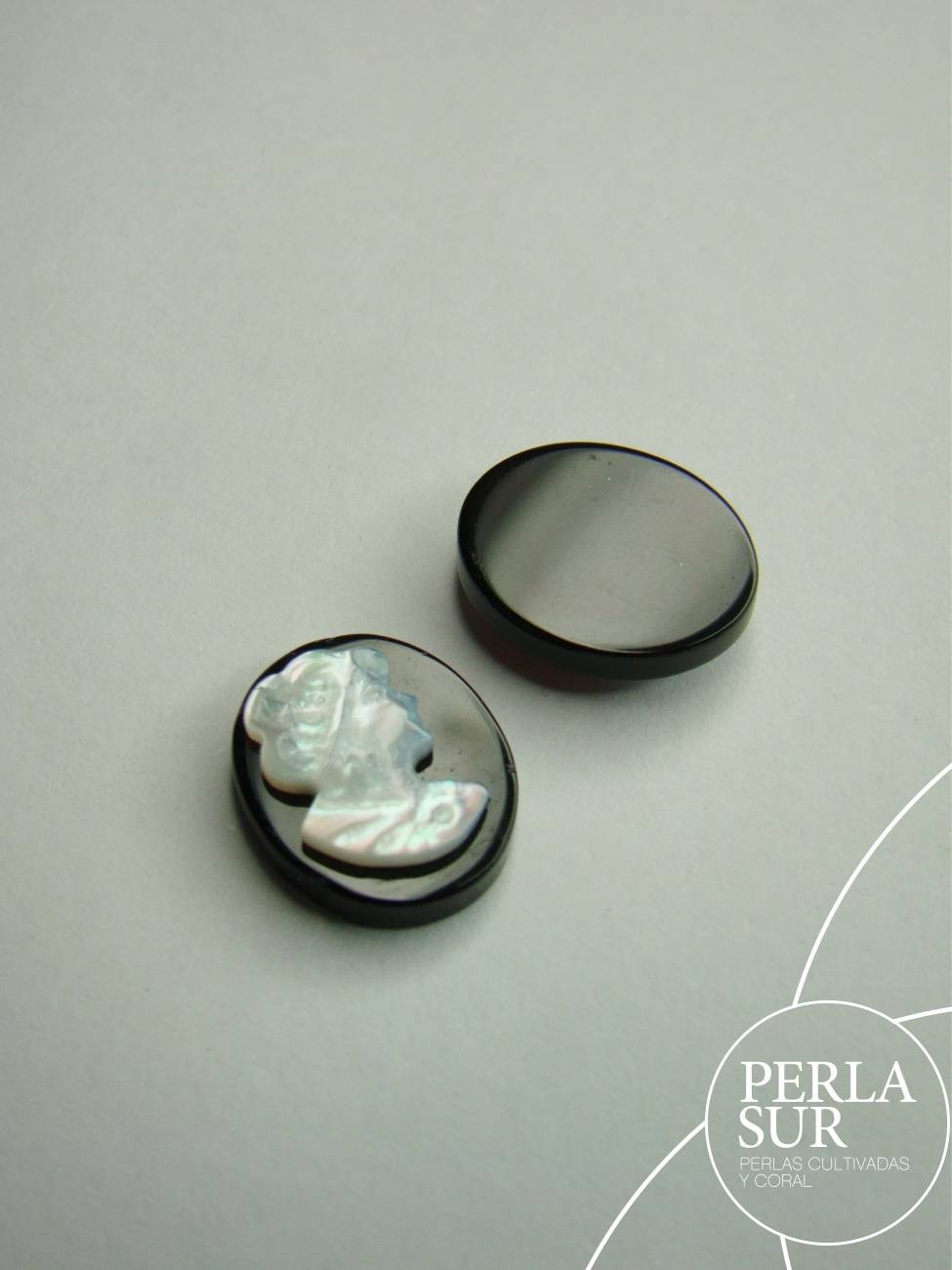 Par 10x12mm Agnes Camafeo Nácar Australiana + Ónix