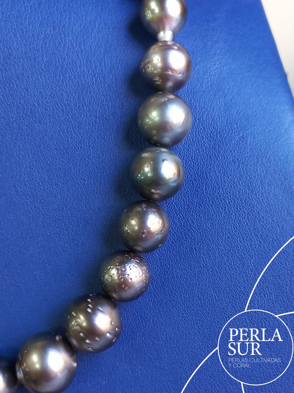 Collar Tahití 12x14mm Barroca