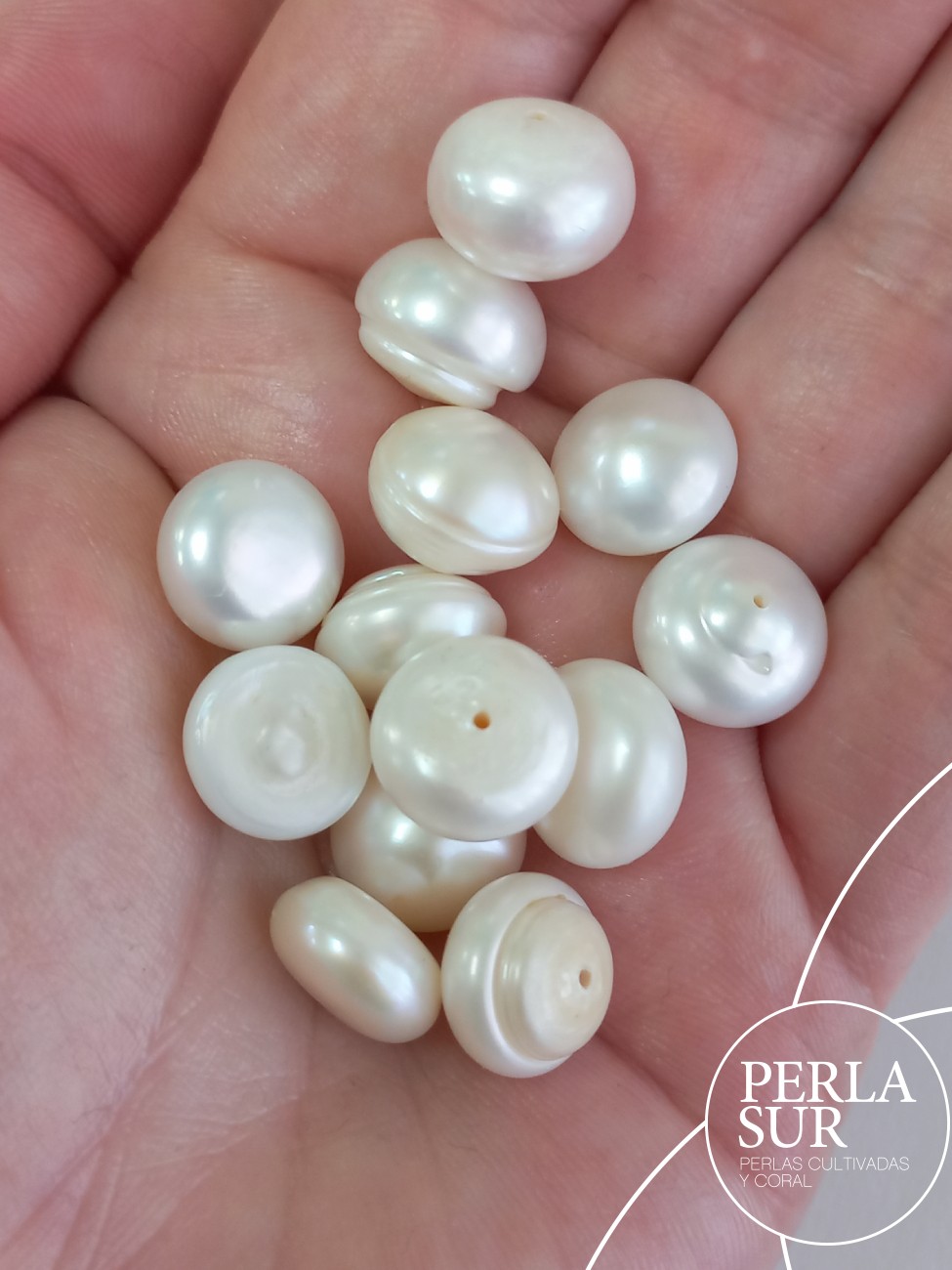 Perla suelta 12-13mm Botón 1/2t blanca