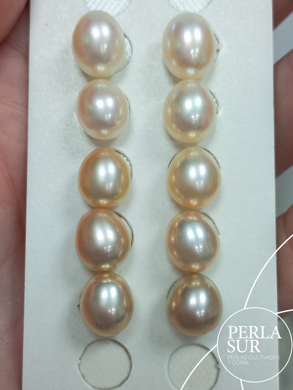 Pareja Perla 9x13mm Oval 1/2T. Color Natural