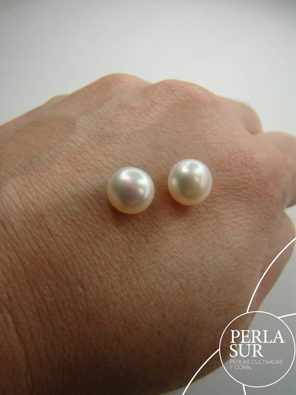 Pareja perla 8'5-9mm Botón 1/2t blanca