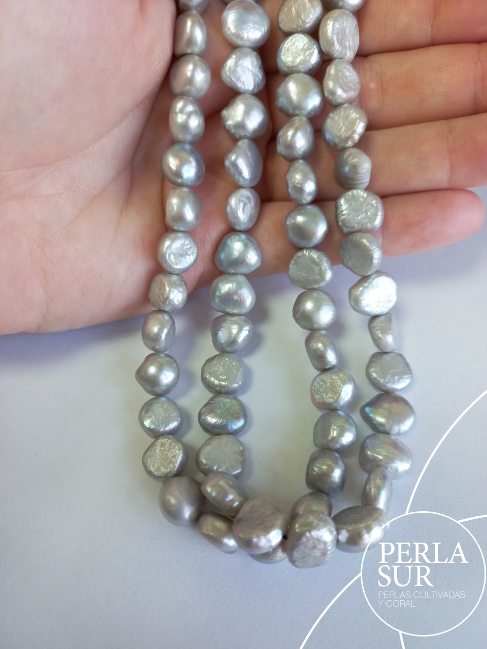 Hilo perla barroca plana 10-11mm gris