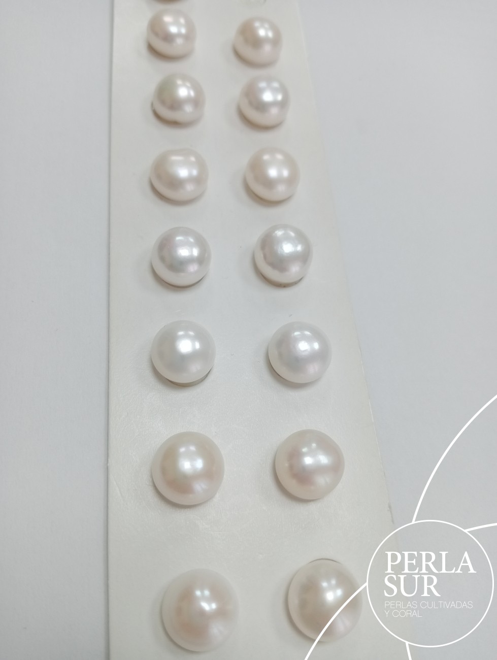 Pareja perla botón 12-13mm SEMIBARROCA blanca