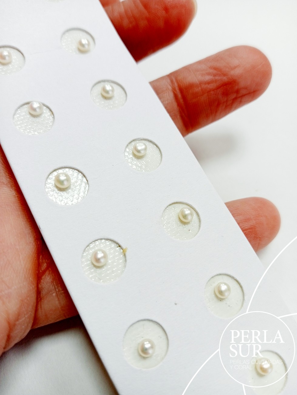 Pareja perla botón 1/2t 3mm blanca (2'5-3mm)