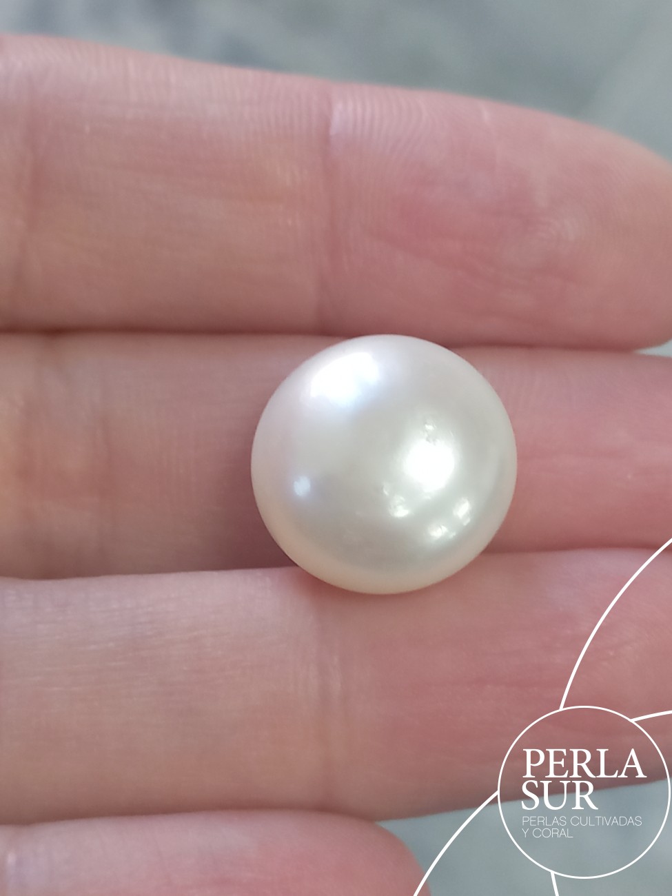 Perla suelta 15mm Botón blanca