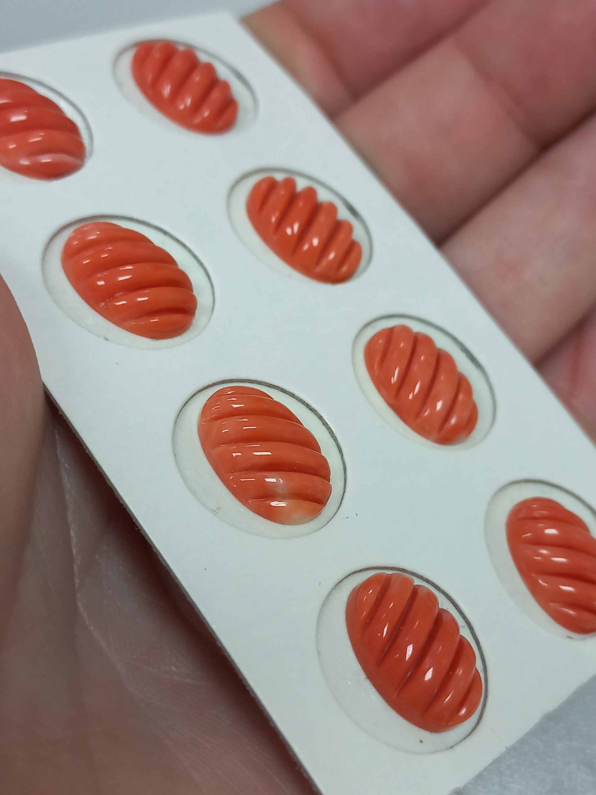 Cabujón 10x14mm Oval Galloneado Diagonal Coral Japonés - Imagen 2